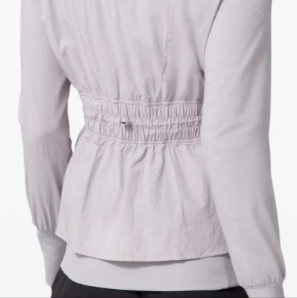 Lululemon Sights Seen Jacket Chrome 8 Medium - Picture 4 of 8